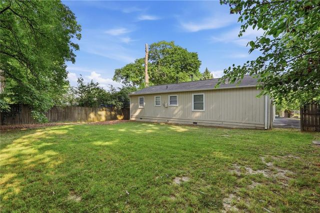 3660 Fairlane Drive NW, Atlanta, GA 30331
