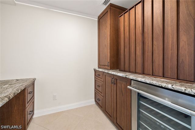 3401 Gulf Shore BLVD N 205, Naples, FL 34103