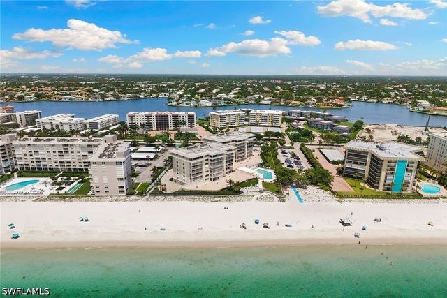 3401 Gulf Shore BLVD N 205, Naples, FL 34103