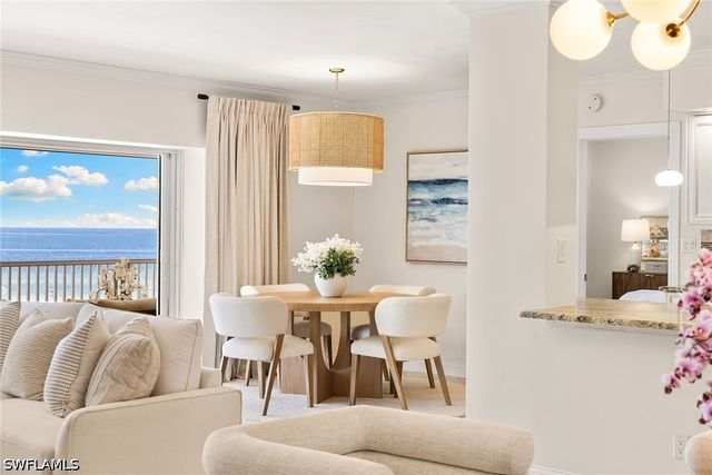 3401 Gulf Shore BLVD N 205, Naples, FL 34103