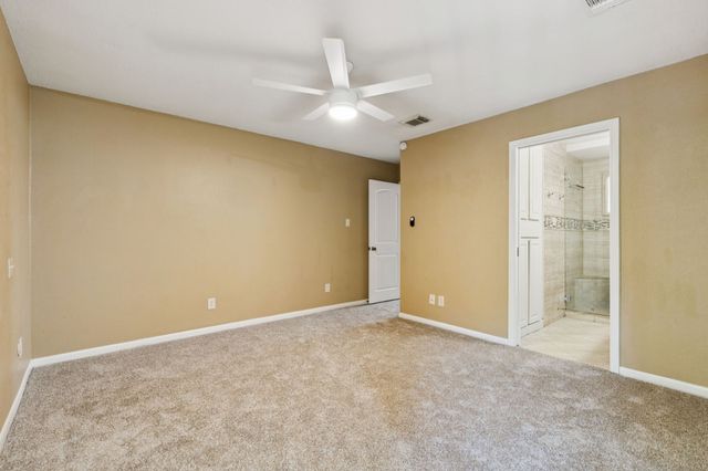 7450 Holly Hill Drive 114, Dallas, TX 75231