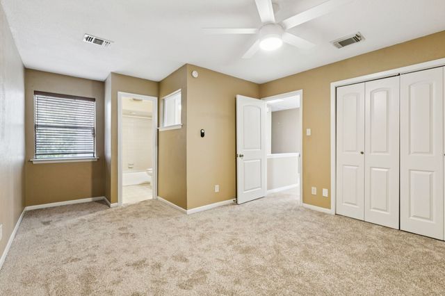 7450 Holly Hill Drive 114, Dallas, TX 75231