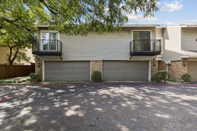 7450 Holly Hill Drive 114, Dallas, TX 75231