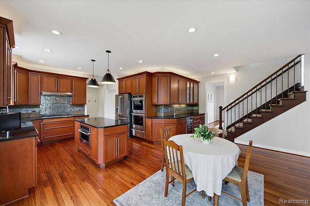 1422 Galena, Rochester Hills, MI 48306