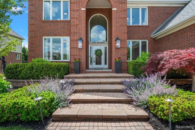 1422 Galena, Rochester Hills, MI 48306