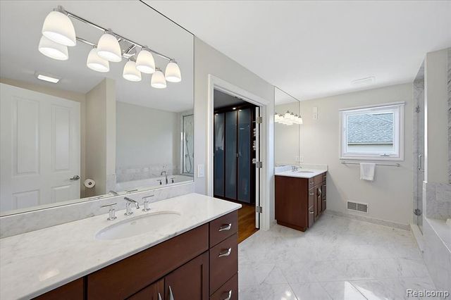 1422 Galena, Rochester Hills, MI 48306