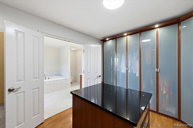 1422 Galena, Rochester Hills, MI 48306