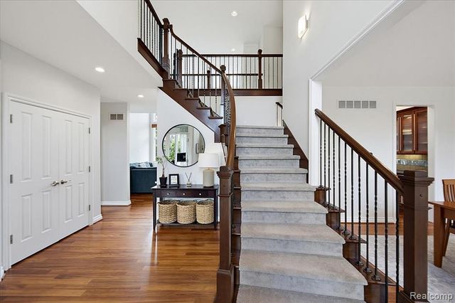 1422 Galena, Rochester Hills, MI 48306