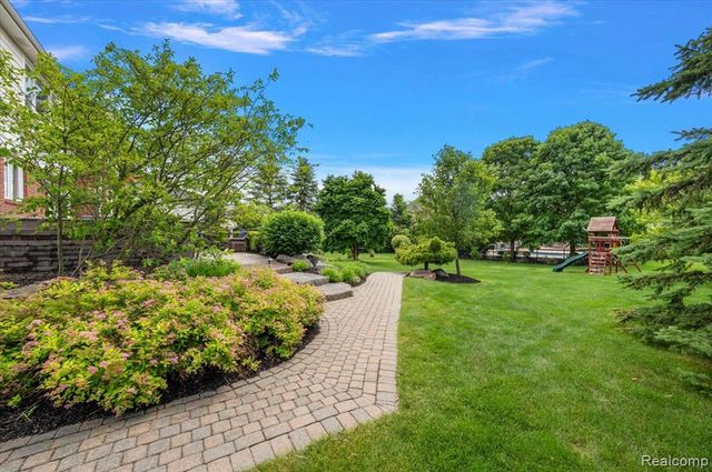 1422 Galena, Rochester Hills, MI 48306