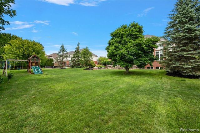 1422 Galena, Rochester Hills, MI 48306