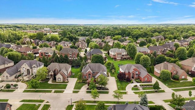 1422 Galena, Rochester Hills, MI 48306