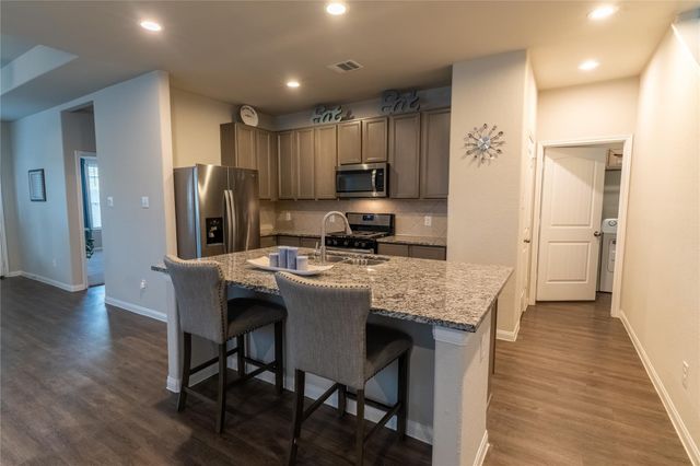 2512 Austin Hills Court, Conroe, TX 77304