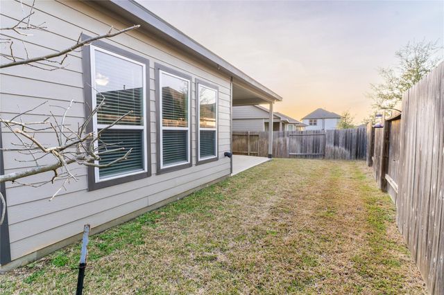 2512 Austin Hills Court, Conroe, TX 77304