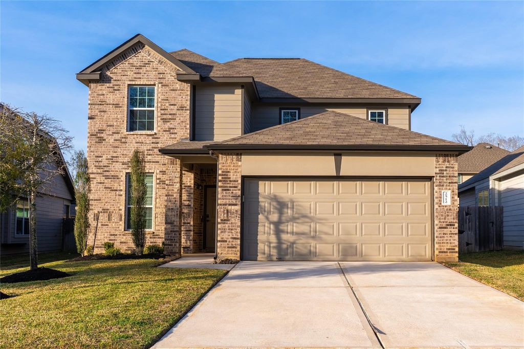 2512 Austin Hills Court, Conroe, TX 77304