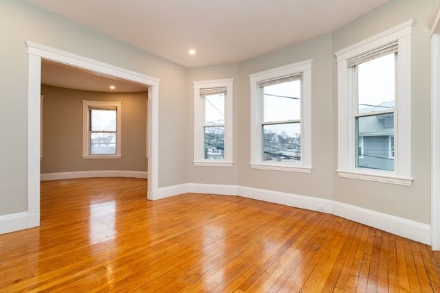 168 Brook Rd, Milton, MA 02186