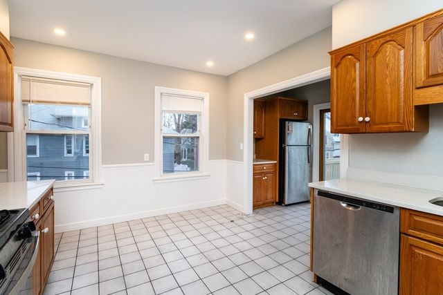 168 Brook Rd, Milton, MA 02186