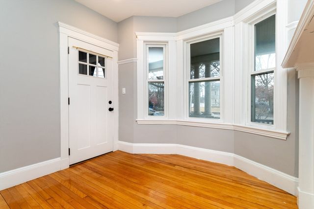 168 Brook Rd, Milton, MA 02186