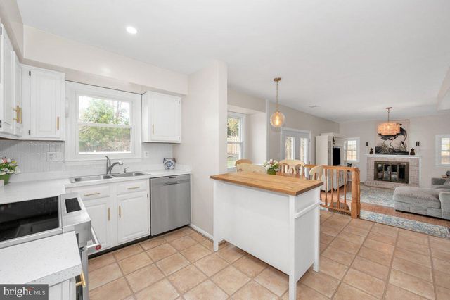 3106 MADISON HILL CT, Alexandria, VA 22310