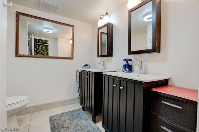 205 East HARMON Avenue 309, Las Vegas, NV 89169