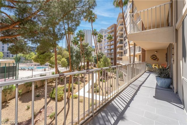 205 East HARMON Avenue 309, Las Vegas, NV 89169