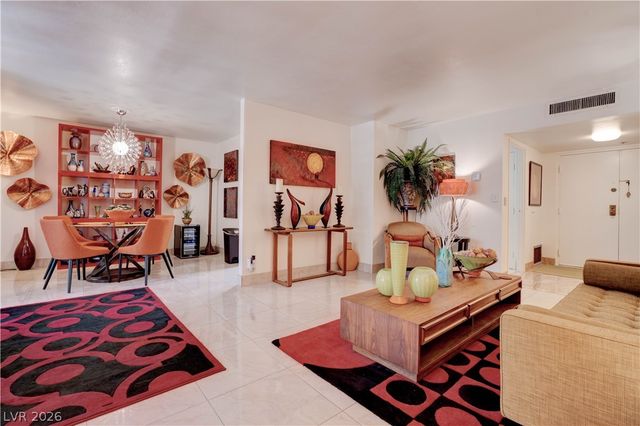205 East HARMON Avenue 309, Las Vegas, NV 89169