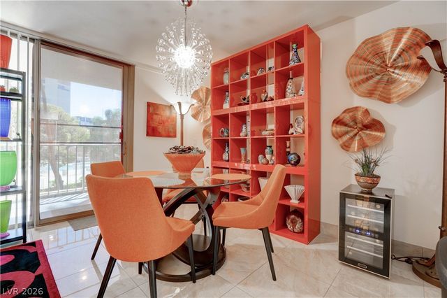 205 East HARMON Avenue 309, Las Vegas, NV 89169