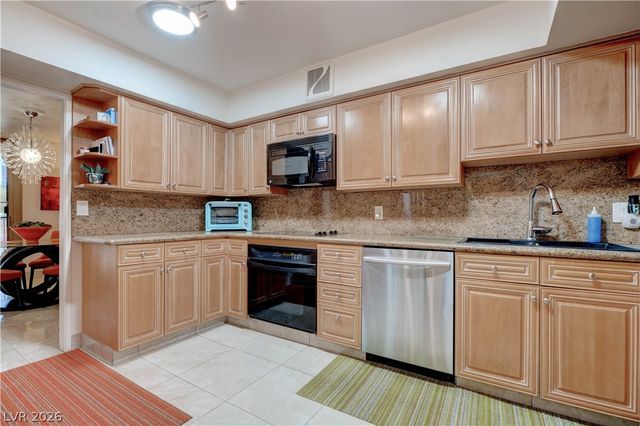 205 East HARMON Avenue 309, Las Vegas, NV 89169