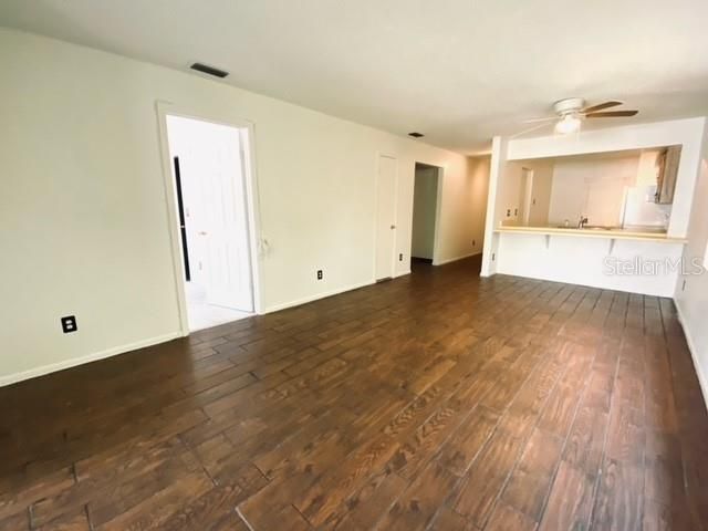 6438 71ST STREET N, Pinellas Park, FL 33781