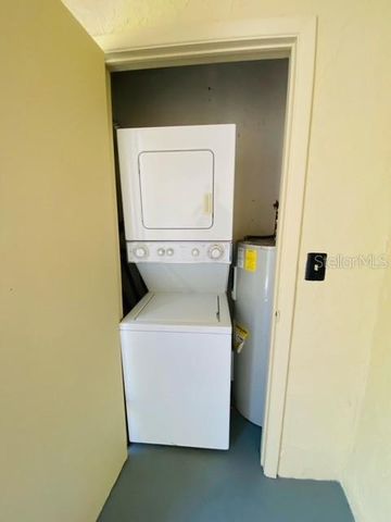 6438 71ST STREET N, Pinellas Park, FL 33781