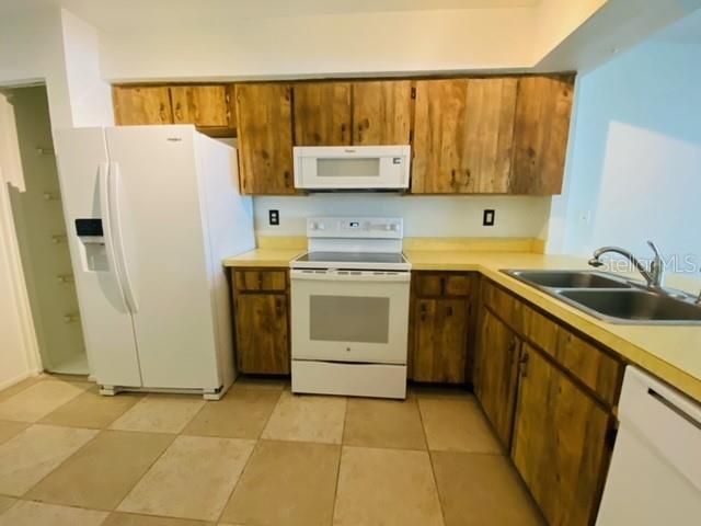 6438 71ST STREET N, Pinellas Park, FL 33781