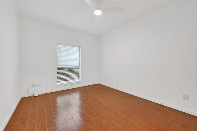 11711 Memorial Drive 305, Houston, TX 77024