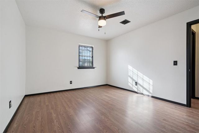 1420 NE 8th Street, Oklahoma City, OK 73117