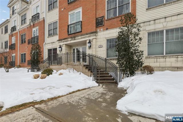 1314 The Plaza, Tenafly, NJ 07670