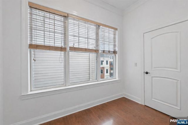 1314 The Plaza, Tenafly, NJ 07670