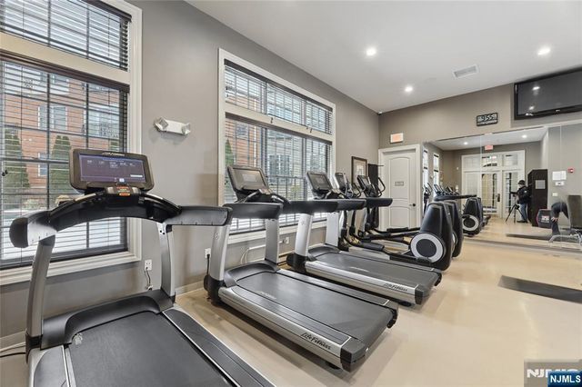 1314 The Plaza, Tenafly, NJ 07670