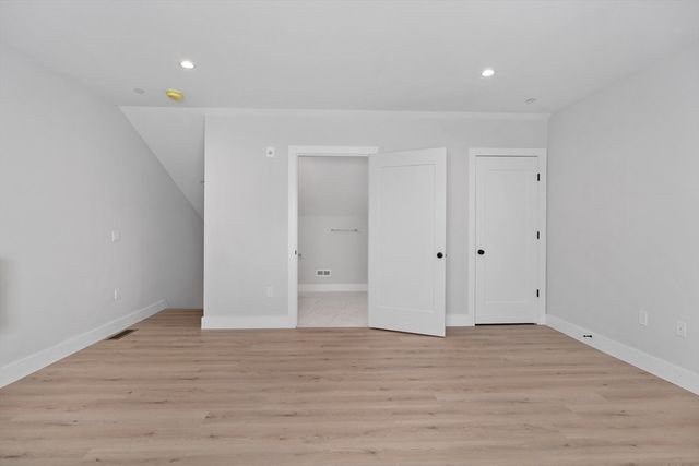 186 Bedford St 210, Lexington, MA 02420