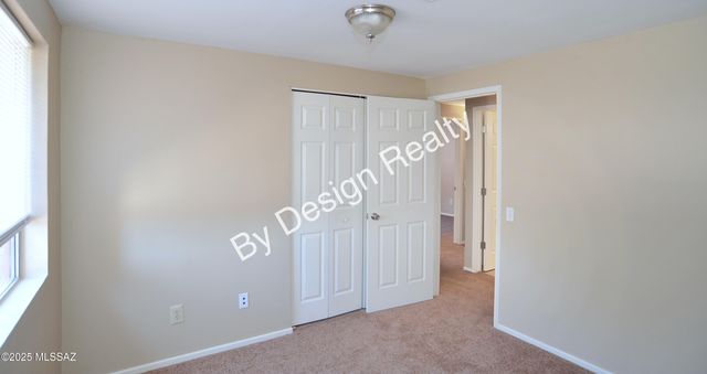 7230 N Ulene Place, Tucson, AZ 85741
