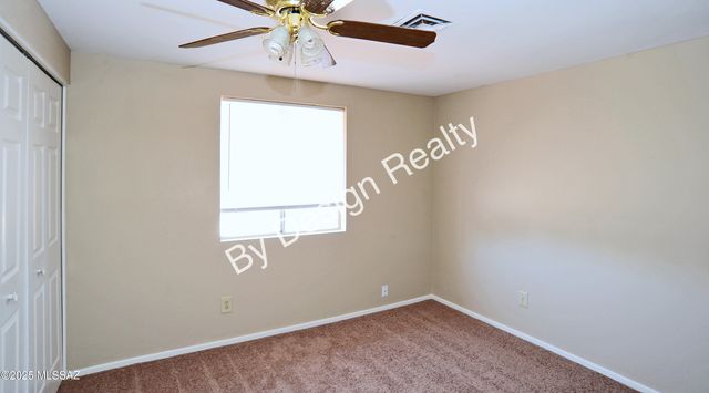 7230 N Ulene Place, Tucson, AZ 85741