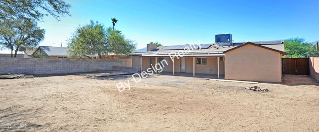 7230 N Ulene Place, Tucson, AZ 85741