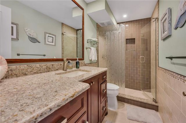 2150 Gulf Shore BLVD N 609, Naples, FL 34102