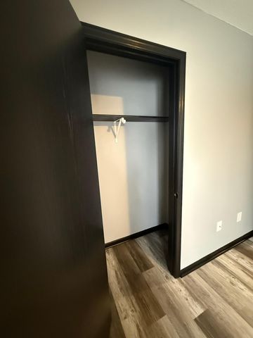 2122 Willow Trail, North Mankato, MN 56003