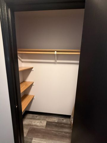 2122 Willow Trail, North Mankato, MN 56003