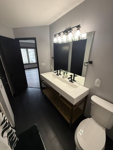 2122 Willow Trail, North Mankato, MN 56003