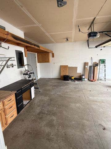 2122 Willow Trail, North Mankato, MN 56003