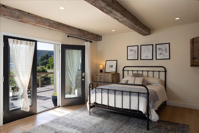 31315 Via La Naranga, Carmel Valley, CA 93924