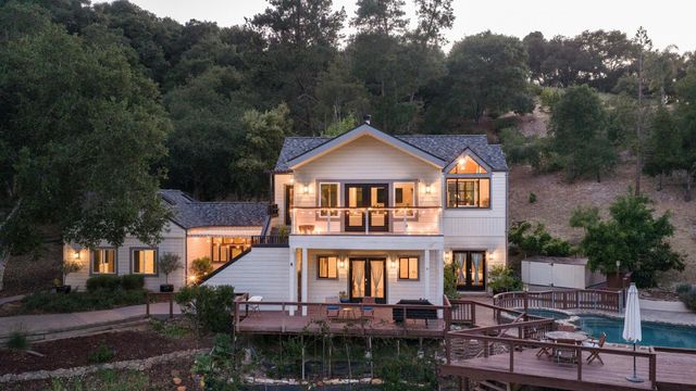 31315 Via La Naranga, Carmel Valley, CA 93924
