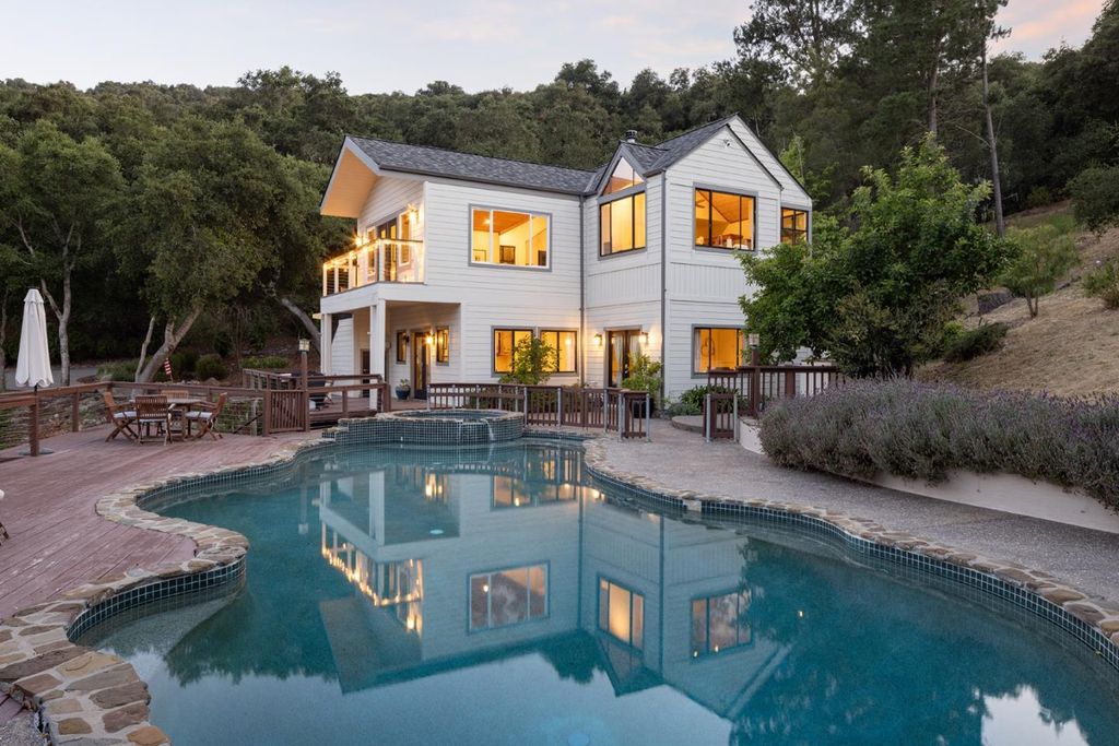 31315 Via La Naranga, Carmel Valley, CA 93924