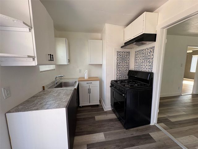 1709 Deloney ST, Austin, TX 78721