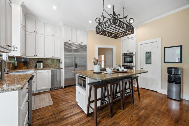 1201 Silver Hill DR, Austin, TX 78746