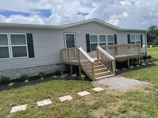 943 Hwy 64 West, Lawrenceburg, TN 38464